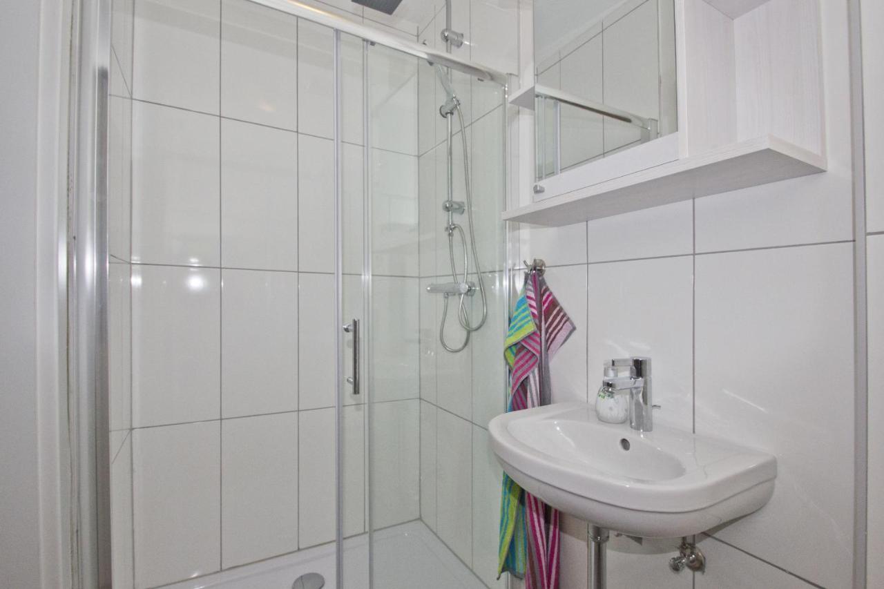 Bodden Appartement Sellin  Buitenkant foto